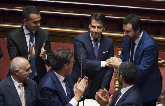 noul-guvern-al-italiei-anunta-ca-nu-va-spune-da-la-tot-si-privind-migrantii