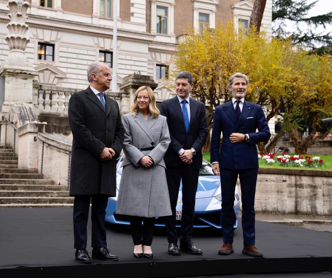 Il Presidente Meloni partecipa alla consegna della Lamborghini “URUS” alla Polizia di Stato