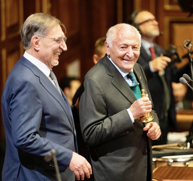 Il Presidente La Russa con il Maestro Mogol al concerto di Natale al Senato
