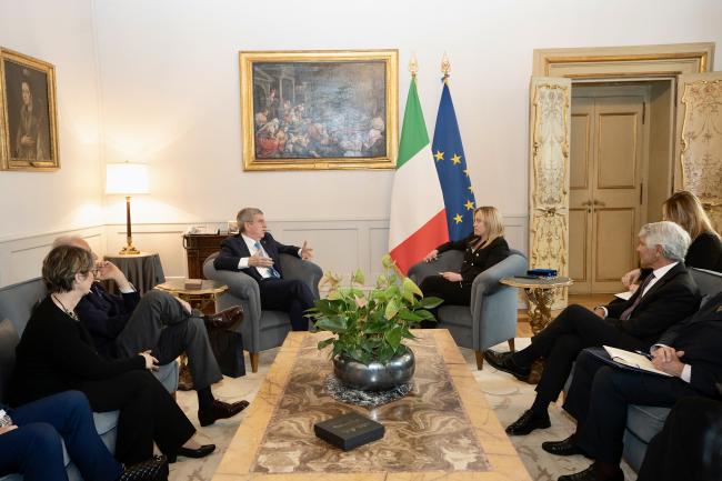 Il Presidente Giorgia Meloni incontra il Presidente del CIO Thomas Bach