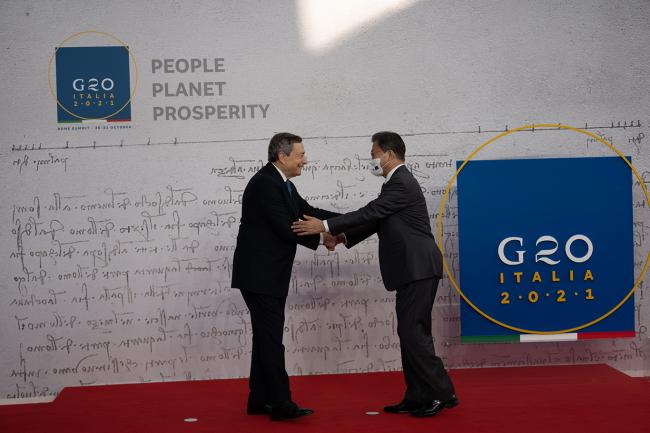 G20 Rome Summit, il Presidente Draghi accoglie il Presidente della Repubblica di Corea, Moon Jae-in
