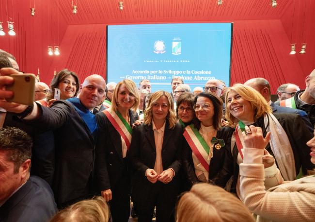 Cerimonia di firma dell’Accordo per lo sviluppo e la coesione tra il Governo e la Regione Abruzzo