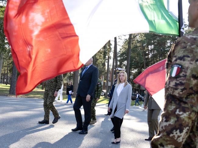 Il Presidente Meloni e il Ministro Crosetto incontrano il personale del Contingente militare italiano di Camp Adaži