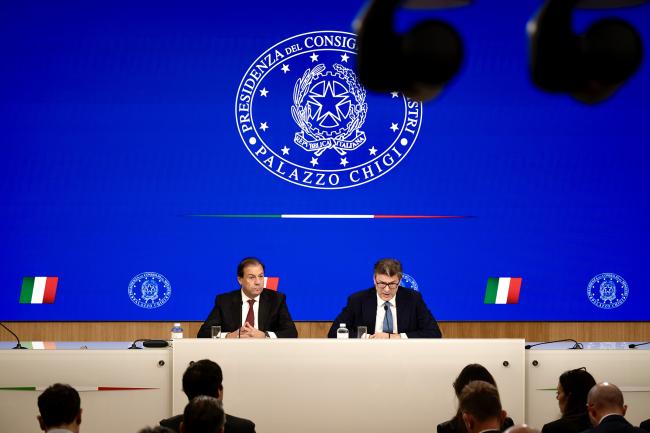 Conferenza stampa con il Ministro Giorgetti e il Vice Ministro Leo