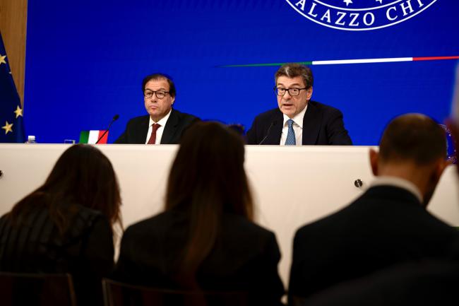 Conferenza stampa con il Ministro Giorgetti e il Vice Ministro Leo