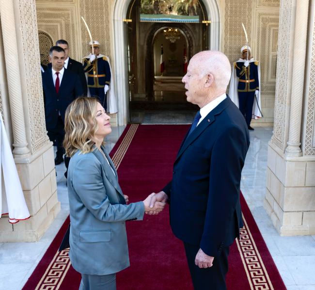 Il Presidente della Repubblica tunisina accoglie il Presidente Meloni