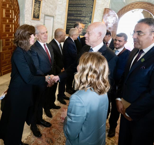 Incontro del Presidente Meloni con il Presidente della Repubblica tunisina e le rispettive delegazioni.