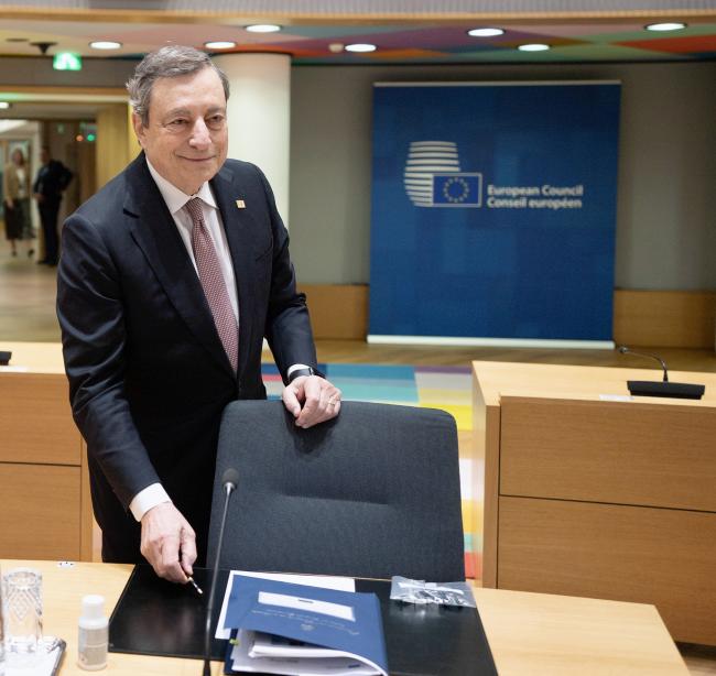 PM Draghi attends special meeting of the European Council: day 2