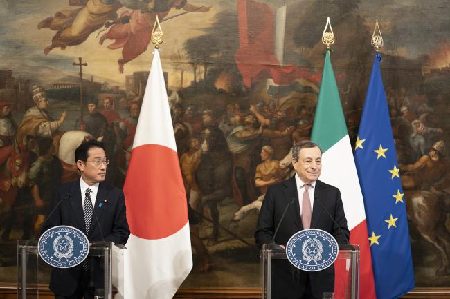 Il Presidente Draghi incontra il Primo Ministro del Giappone Kishida