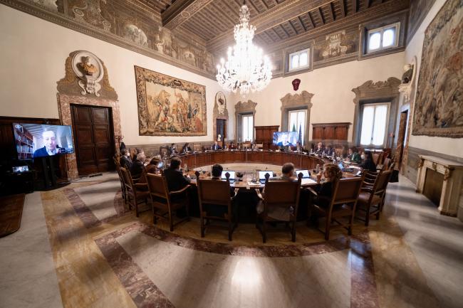 Il Presidente Draghi collegato da remoto per la riunione del Consiglio dei Ministri