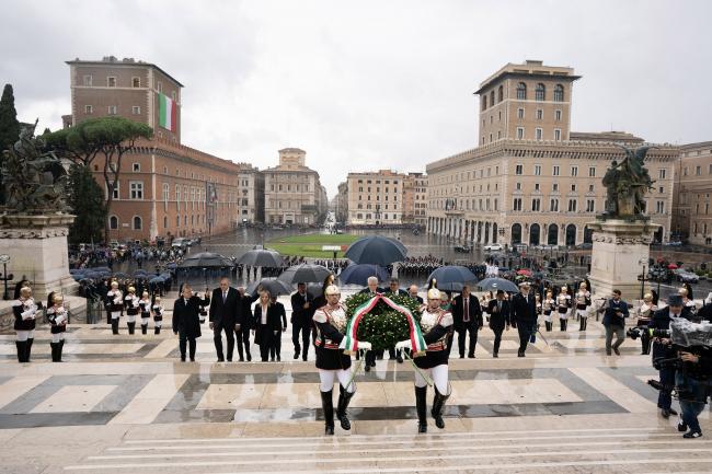 Giornata dell’Unità Nazionale e delle Forze Armate, il Presidente Meloni all'Altare della Patria