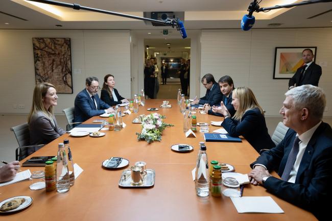 Bruxelles, il Presidente Meloni incontra la Presidente del Parlamento europeo Metsola