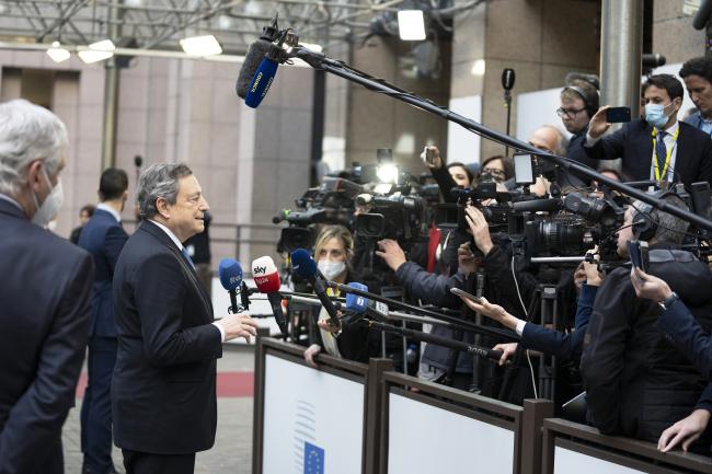 Punto stampa del Presidente Draghi a Bruxelles
